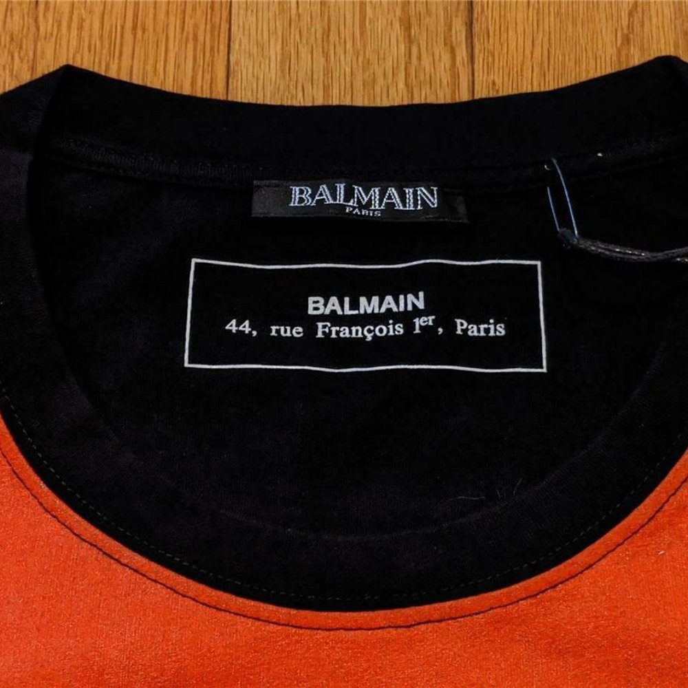 Men's Balmain Chinese Graphic T-Shirt - Picture 2 of 2